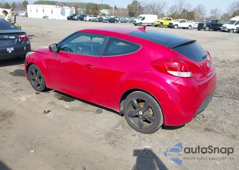 2015 Hyundai Veloster из США, поврежденный, VIN KMHTC6AD0FU245046
